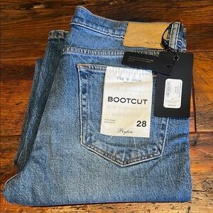 Rag & Bone women’s Peyton  mid rise Bootcut Jeans
